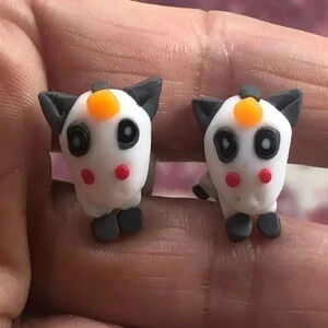 ADORABLE Unigoat Polymer Earrings NWT